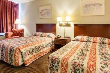 فندق Rodeway Inn Emporia Inn