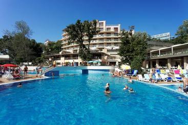 Kristal Hotel   All Inclusive