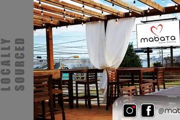 هتل Bluenose Inn And Suites