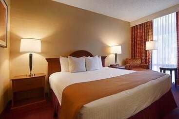 فندق West Gate Inn Nyack