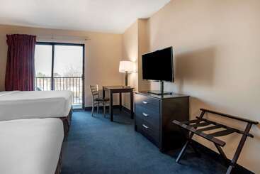 استراحتگاه Econo Lodge Inn & Suites Rehoboth Beach
