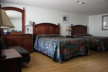 Stonehouse Motel And Restaurant