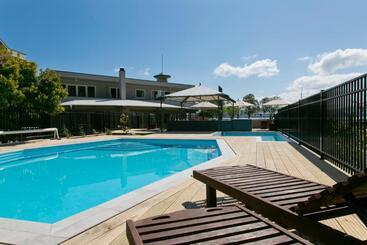 מוטל Anchorage Resort Taupo Nz
