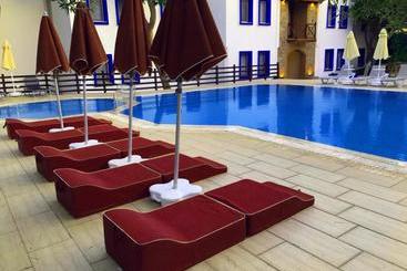 هتل Atrium