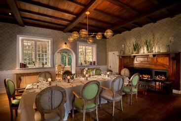 هتل Fancourt