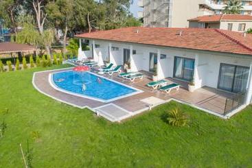 هتل Linda Resort