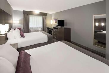 酒店 Best Western Riverside Inn