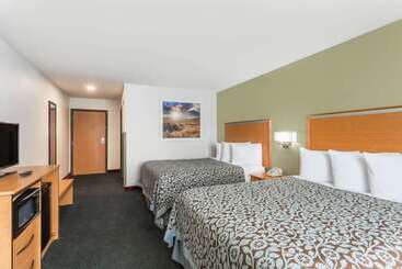 هتل Days Inn By Wyndham West Yellowstone