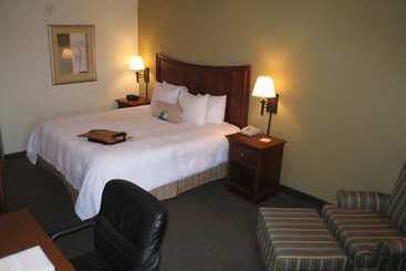 هتل Wyndham Garden Greenville Airport