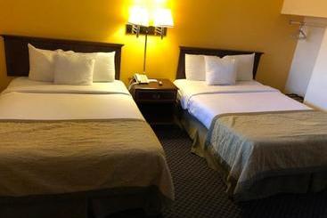 Hotel Budget Host Inn