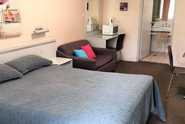 Banksia Motel
