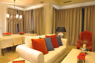 هتل Tierra del Sol Resort, Spa & Country Club