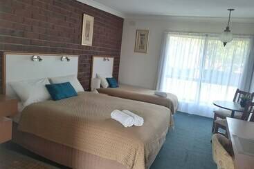 City Gardens Motel