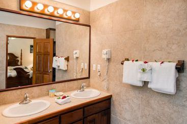 Banyan Bay Suites
