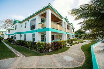 Banyan Bay Suites
