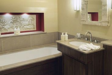 هتل Calcot  & Spa