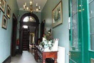 酒店 Ely House