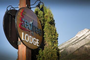 مُتل Red Tree Lodge