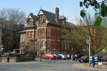 Clarion Hotel & Suites Selby