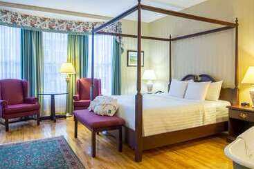 فندق Quality Inn & Suites Downtown
