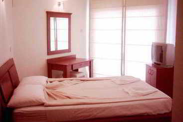 Celebrity Hotel