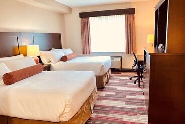 هتل Best Western Plus Stoneridge Inn & Conference Centre London Ontario