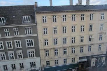 هتل Bertrams