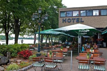 هتل Rheinterrasse Benrath