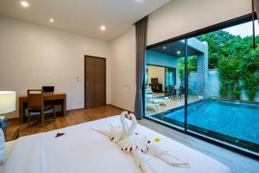 Acasia Pool Villa Resort