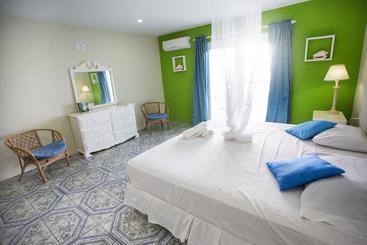 هتل Blue View Appartements