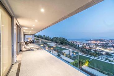 Selvese Luxury Collection Elysium Miramar Villas Bodrum