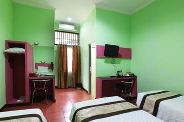 هتل Desa Wisata