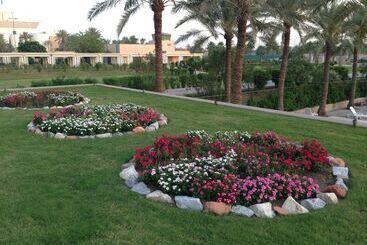 Hotel Royal Tulip Al Rasheed