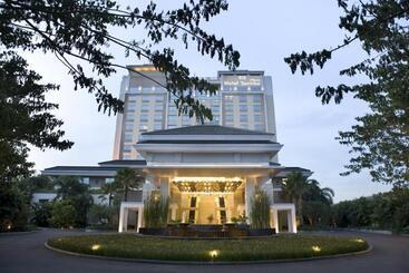 هتل Santika Premiere Slipi Jakarta