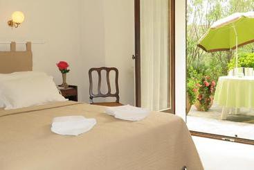هتل Hôtel Cap Soleil