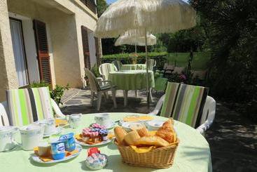 هتل Hôtel Cap Soleil