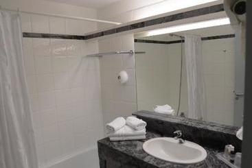 هتل Hôtel L Arapède