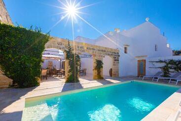 تختخواب و صبحانه Le Sei Conche Relais & Spa