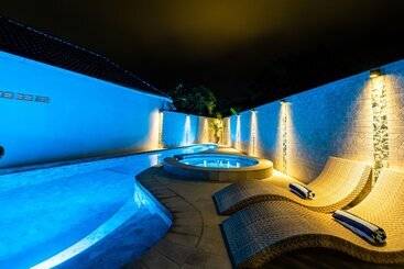 آپارتمانهای توریستها Villa Farsight Nusa Dua