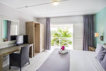 آپارتمانهای توریستها Bon Bini Seaside Resort