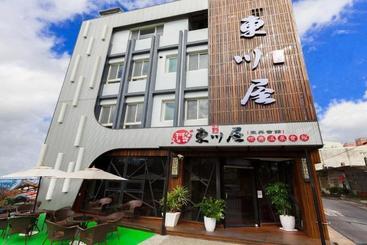 تختخواب و صبحانه Dong Chuan Hot Springs Hall