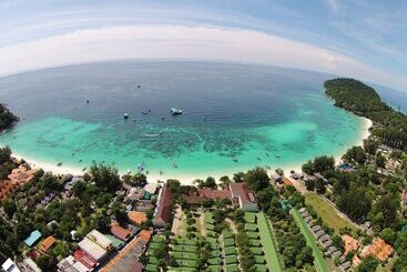 هتل Varin Beach Resort