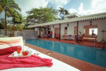 پانسیون The Station Retreat Hotel Seychelles