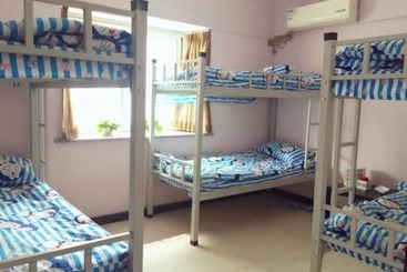 Luoyang Qhome Youth Hostel