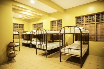 Lux Pillow Hostel   City Centre