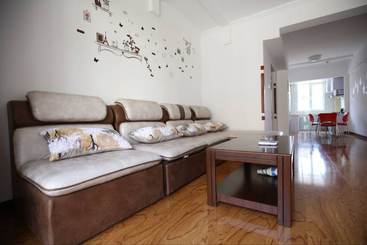 Dalian Fenghe Tingyuan Apartment