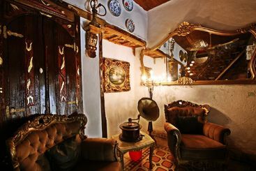 هتل Antique Celtik House