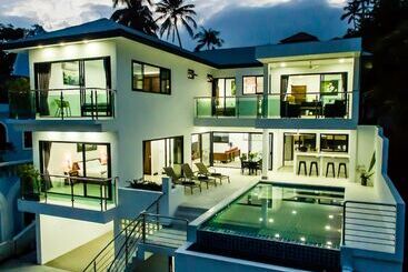 آپارتمانهای توریستها Villa Jasmin