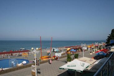 هتل Bereg