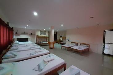 Diakopes Inn  Hostel